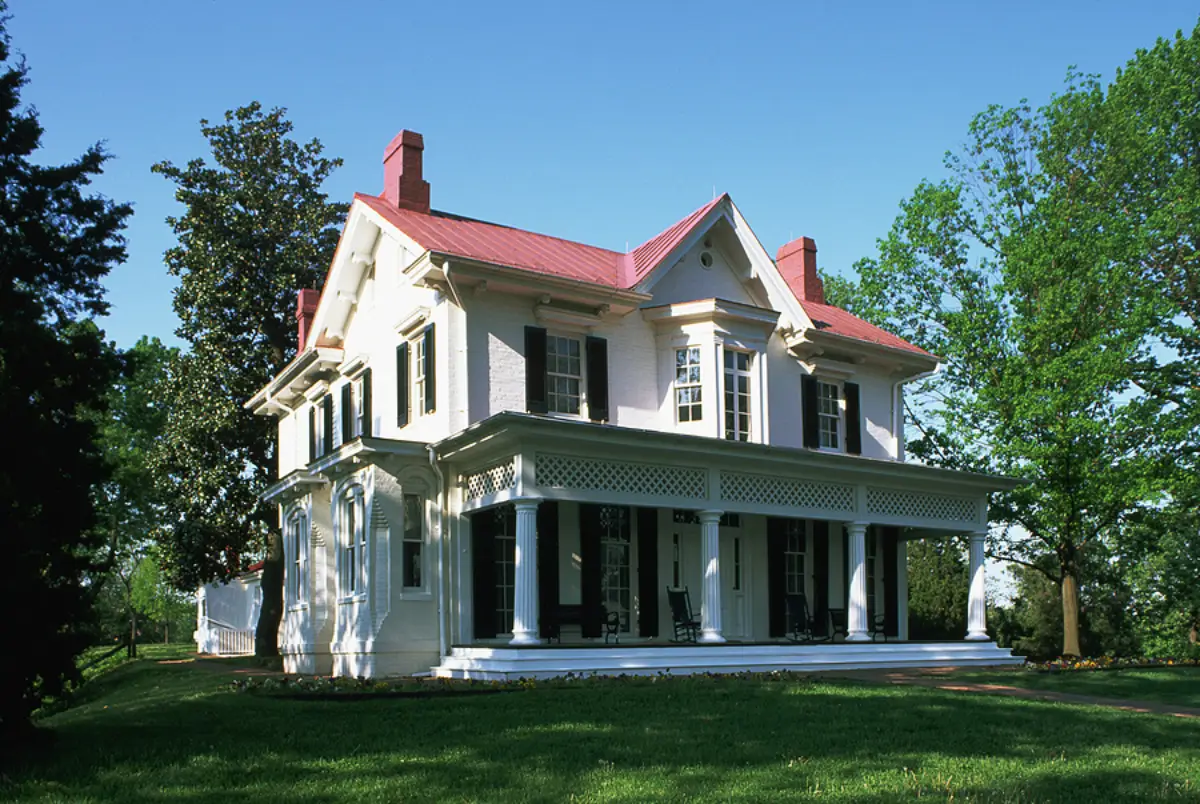 Why Fairfax Owners Rely on Single-Family Homes for Long-Term Control